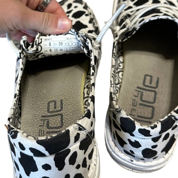 Rare Hey Dude Wendy in Cow Print Shoes - Picture 4 of 8